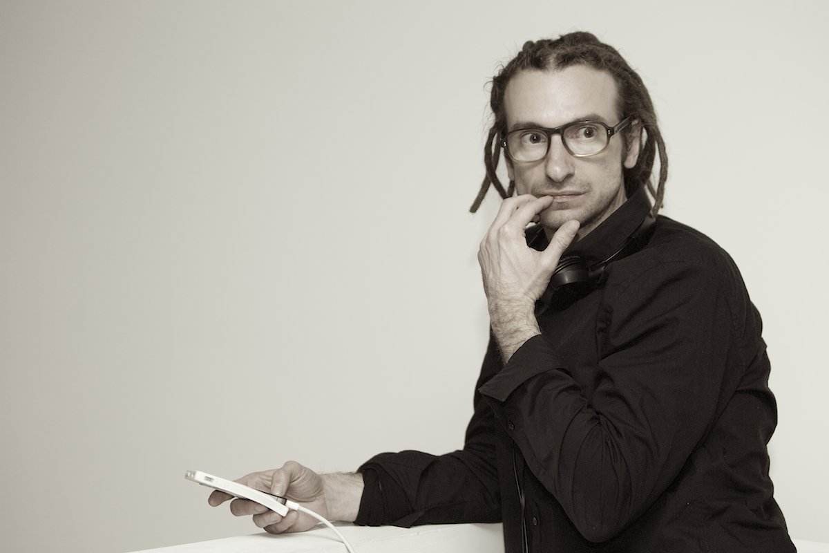 DJ_portrait_by_Marek_Borys_Epping_Studio_Portrait_2.png